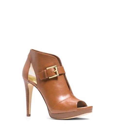 michael kors isabella leather pump|Michael Kors Isabella .